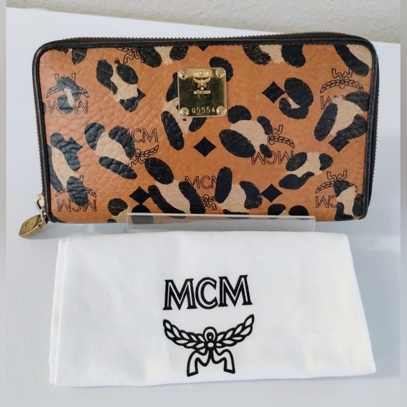 MCM Wallet Limited Edition - Picture 12 of 12